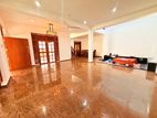 Nugegoda Three Storied Luxury House Col 5