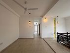 Nugegoda Two Storied House for Rent Office