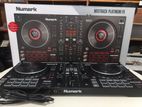 Numark Mixtrack Platinum FX DJ Controller-Japan