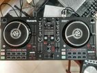 Numark Mixtrack Pro FX DJ Controller