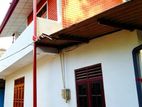 නවීන දෙමහල් නිවසක් විකිණීමට – බැලුම්මහර