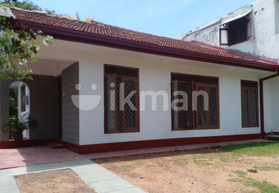 Office in Moratuwa ikman