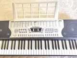 OLAN 61-Key Multifunctional Electronic Keyboard | Near-Mint Condition