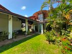 Old House for Sale in Colombo 07 (C7-10368)