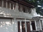 Old House Near Independence Square for sale Colombo 7
