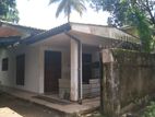 (OS182) for Sale: Prime Property in Kadawatha Ganemulla Road!