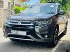 Outlander 7sheetar for Rent