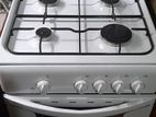 Oven with Four Gas Burner Cooker
