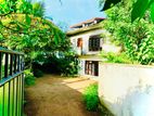 (p186) 3 Storey House for Sale in Nugegoda,wijerama Pathirage Road