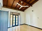 (P222) Luxury 2 story house for sale in thalapathpitiya