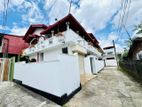 (P639) 6BR Two Storey House for Sale in Piliyandala