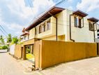 (P732) Two Storey House for Rent in Boralesgamuwa