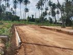 පැල්ලන්දෙණිය හන්දියෙන්ම පදිංචියට සුපිරි ඉඩමක්
