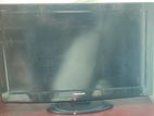 Panasonic 32" LCD TV