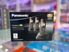 Panasonic KXTG 2713 Cordless Phone (3 handsets)