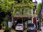 PANNIPITIYA : 8.5P (3884sq.ft) COMMERCIAL BUILDING FOR SALE