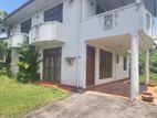 Papiliyana : 5BR (17P) Luxury House for Rent in Hikgahawatta Road