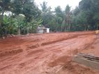 පදිංචියට වටිනා බිම් කොටස් විකිණීමට කඩවතට නුදුරින් වෑබඩ පාර