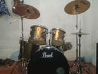 Pearl Acoustic Drum Set