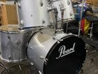 Pearl Acoustic Drum Set