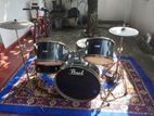 Pearl Drum Set