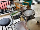 Pearl Drum Set
