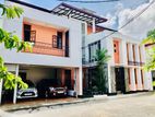 Pepiliyana Modern 3-Storey House for Sale Dehiwala