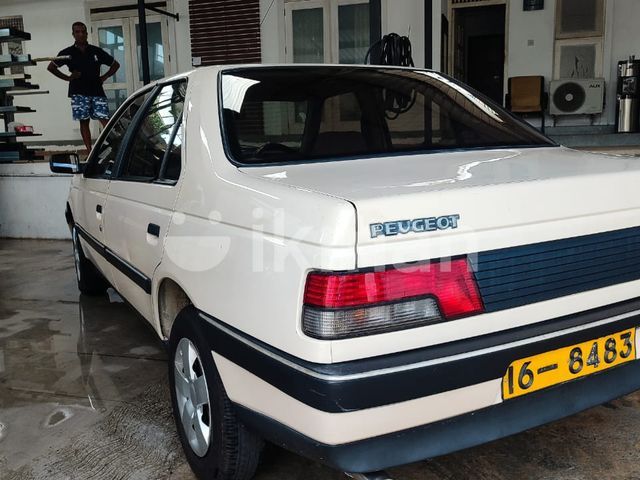 Peugeot 405 1990 photo 3