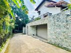 (PH726) Luxury Three Storey House for Sale in Thalapathpitiya