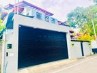(PH851) 3 Storey House for Sale in Kahathuduwa