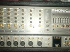 Phonic Powered Mixer
