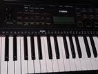 Yamaha Keyboard (PSR-E273)