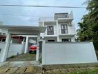 Piliyandala : 4BR (6.5P) Fully furnished House for Sale in Polgasowita