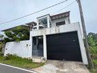 PILIYANDALA 4BR UPSTAIR HOUSE FOR RENT
