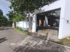 Piliyandala carpet rd facing newly build house for sale .