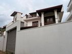 Piliyandala Koskanatta Road 06 BR House on 12.5 Perches of Land for Sale