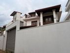 Piliyandala Koskanatta Road 06 BR House on 12.5 Perches of Land for Sale