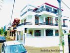 Piliyandala Luxury Tree Storey House for Sale