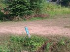 Piliyandala , Madapatha Bus Road Facing Land for Sale