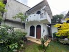 Piliyandala Moratuwa Road 2BR House For Rent. Couple Only
