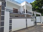 piliyandala town house for sale