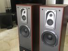 Pioneer 120wats 2 speakers