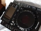 Pioneer CDJ 2000