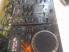 Pioneer CDJ350 and DJM400 Limited Mixer