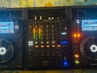Pioneer DJ Console