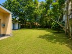 (PL1022) 33 Perches Commercial Land for Sale in Dehiwala