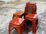 plastic stools