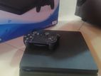 Play Station 4