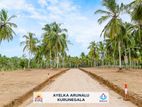 Plots of land sale near Kurunegala -Colombo 05 road