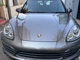 Porsche Cayenne S 2011